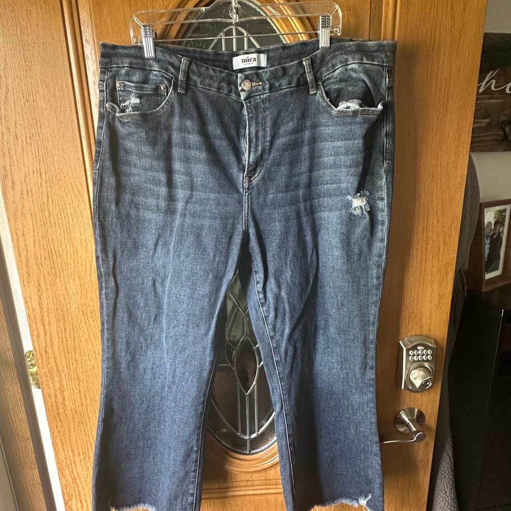 Mica Women's Distressed Ankle Jeans - Dark Blue